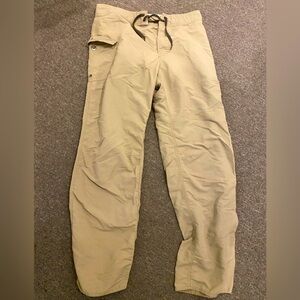 Patagonia Wavefayer baggie pants size 32 in tan